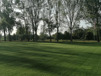 Sportplatz Markee - Gesamtansicht